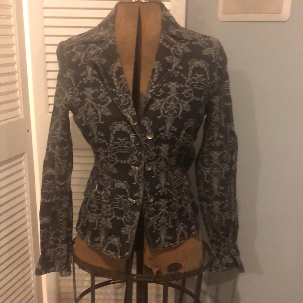 Short blazer